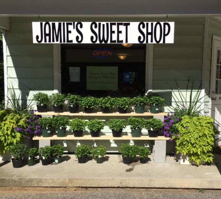 jamies-sweet-shop-photo